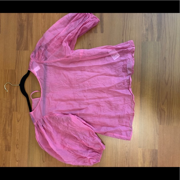 Pink sheer bubble sleeves top - Picture 2 of 3